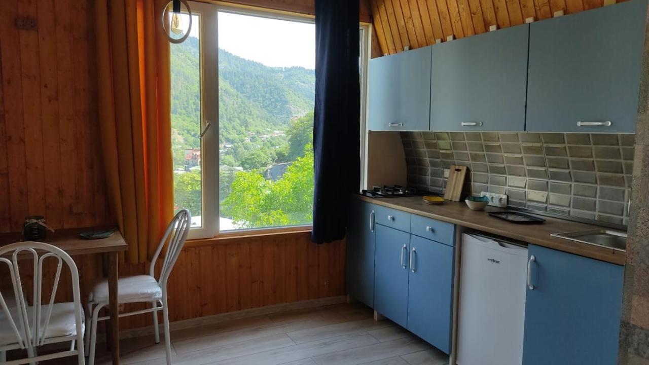 Borjomi Nest Hotell Exteriör bild