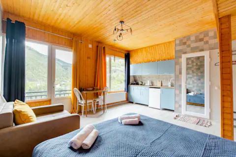 Borjomi Nest Hotell Exteriör bild